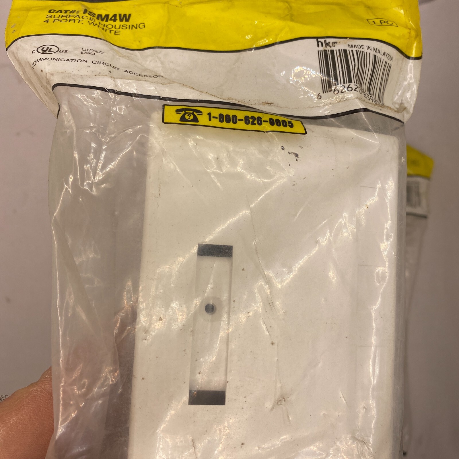 Hubbell ISB4W Surface Housing 4 Port White Surface 2 Pack🔔