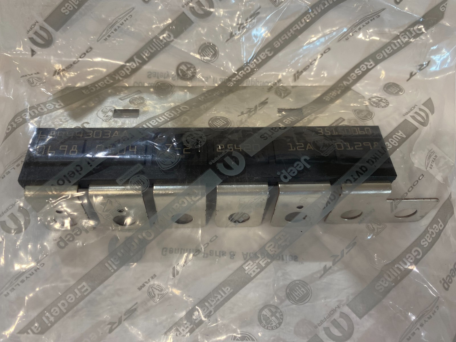 Mopar 68444303AA Fuse Z Case