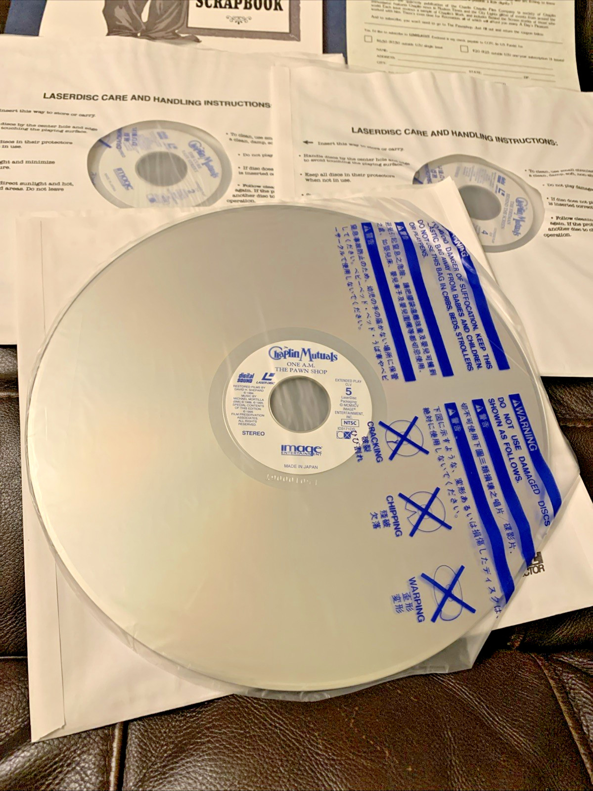 CHAPLIN MUTUALS - Laserdisc Box Set Charlie Chaplin LD