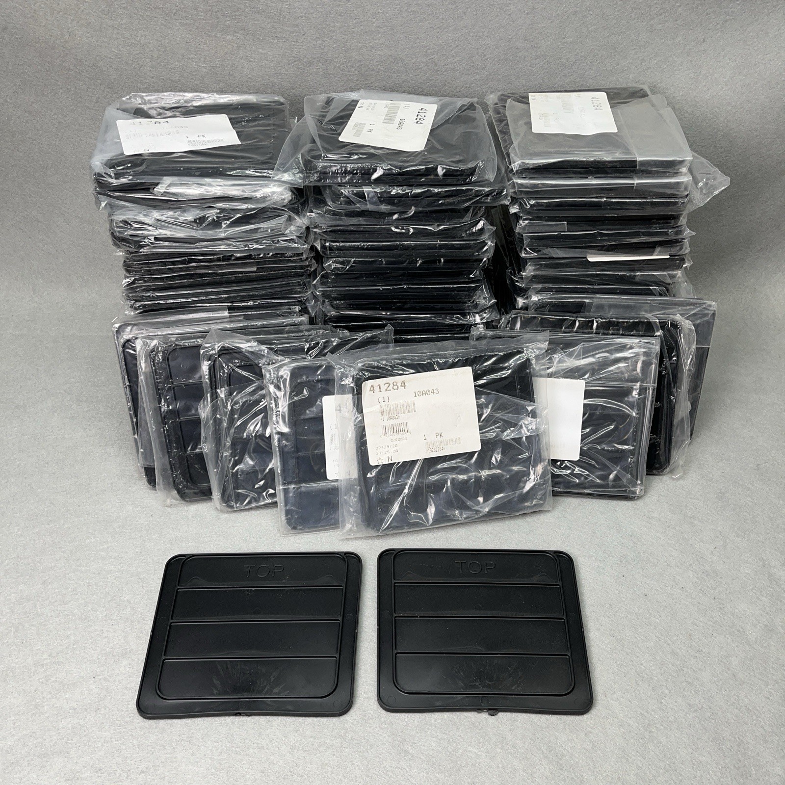 Akro-Mils LOT (328) Dividers 41284 Stacking Hopper Bins 30284 Black Reseller Lot