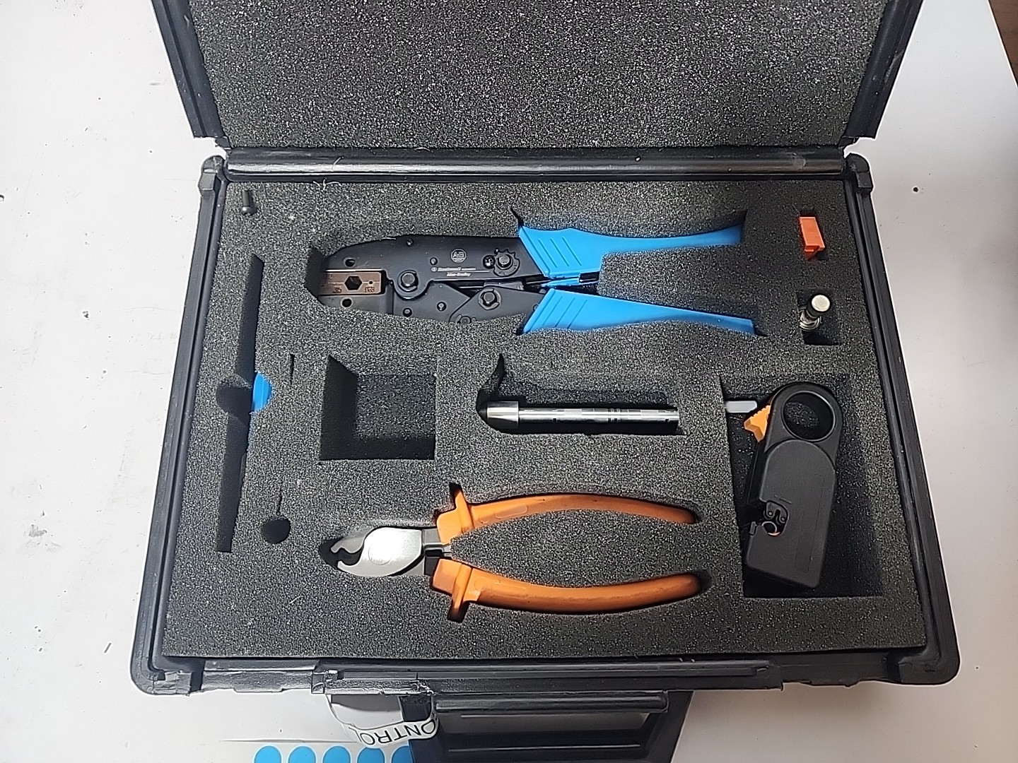Allen-Bradley Controlnet Coax Tool Kit 1786-CTK/B
