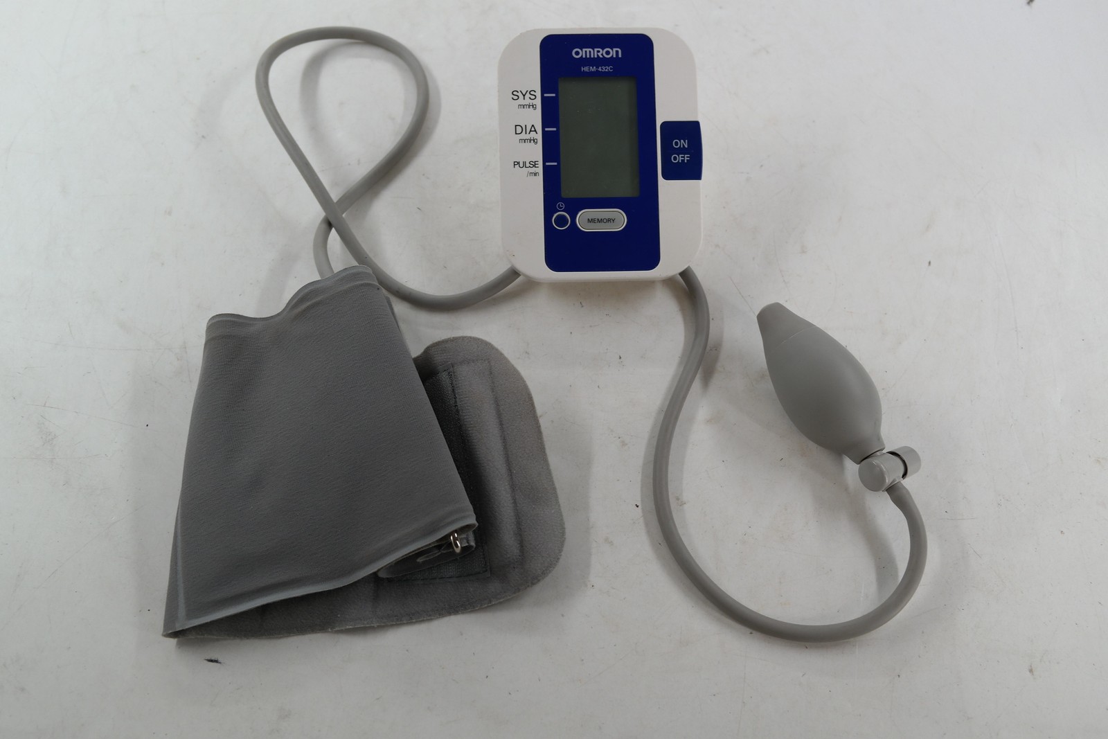 Omron HEM-432CN2 Digital Blood Pressure Monitor White Arm Cuff Portable Reusable