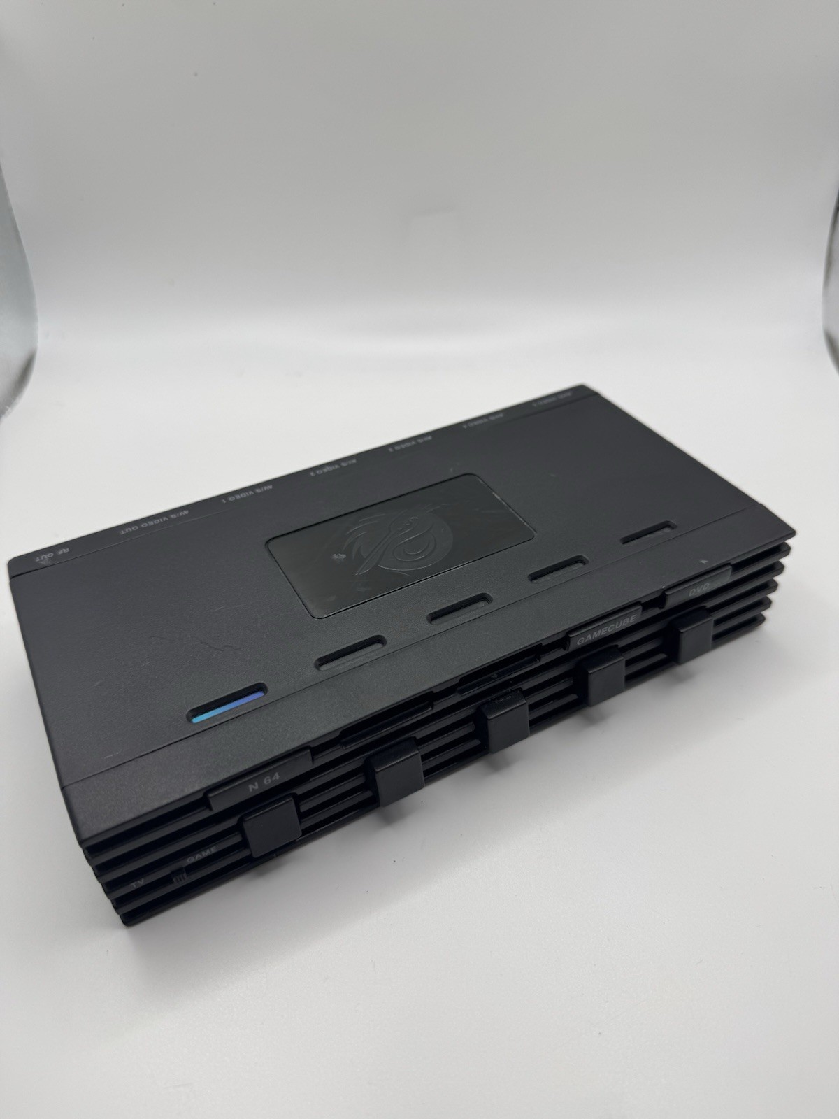 Pelican Accessories PL-625 Universal 5-Way AV Switch Box S-Video