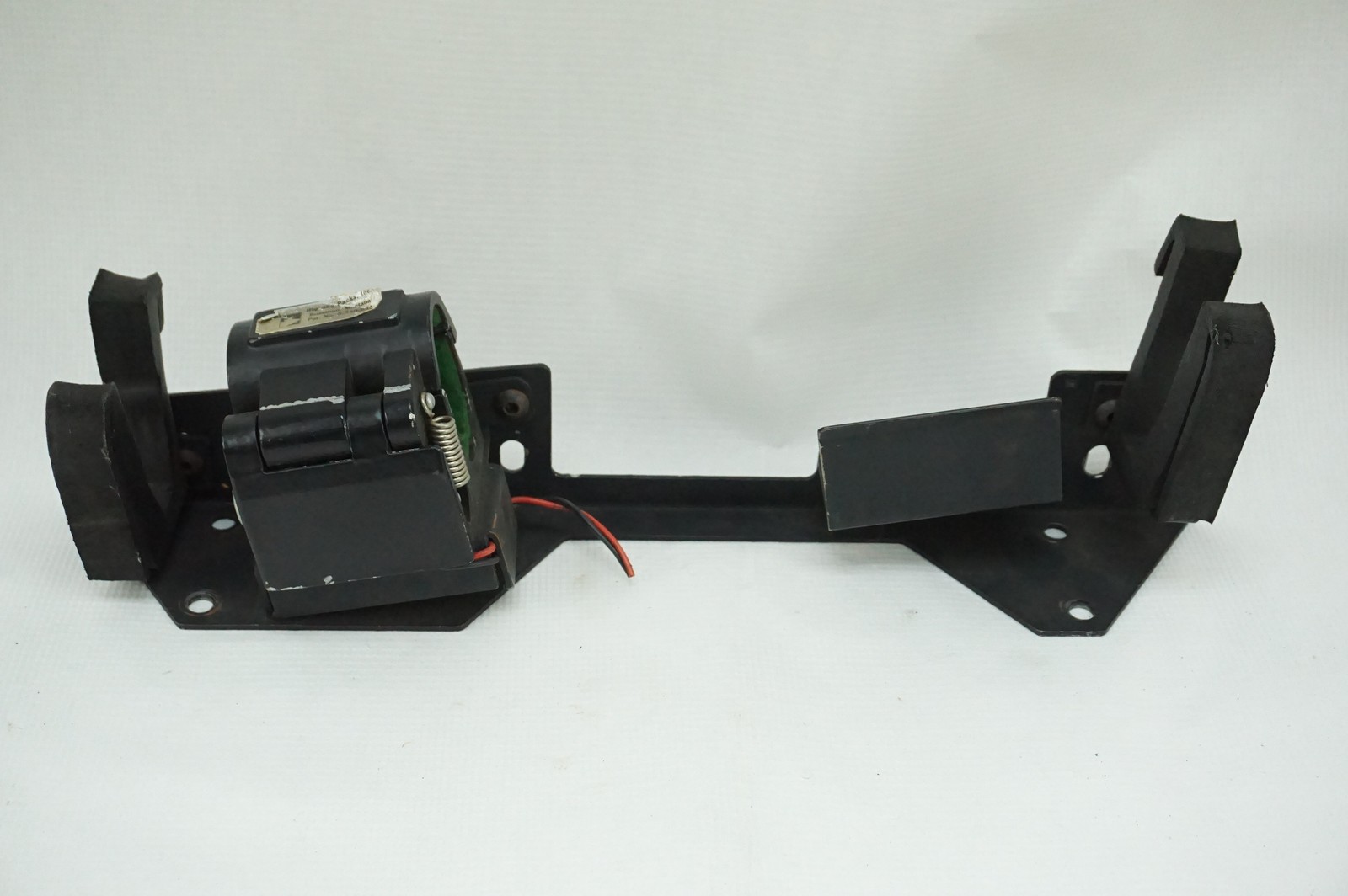 Big Sky Racks Electronic Shotgun Lock with Vehichle Mount