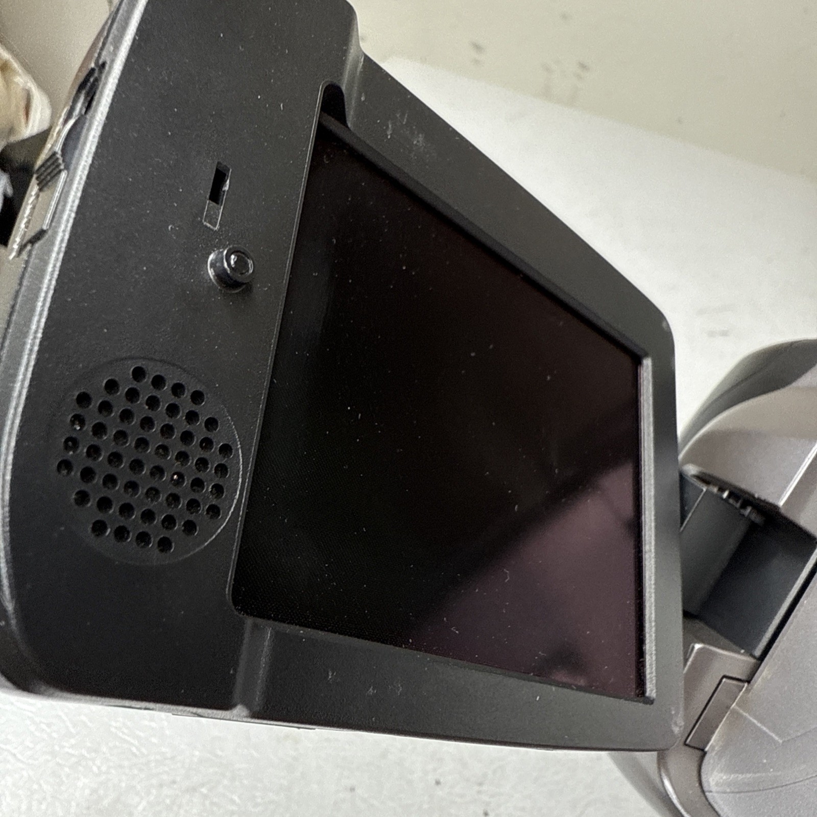 JVC VHS-C Camcorder *READ* Model GR-AXM70U Tested Working.