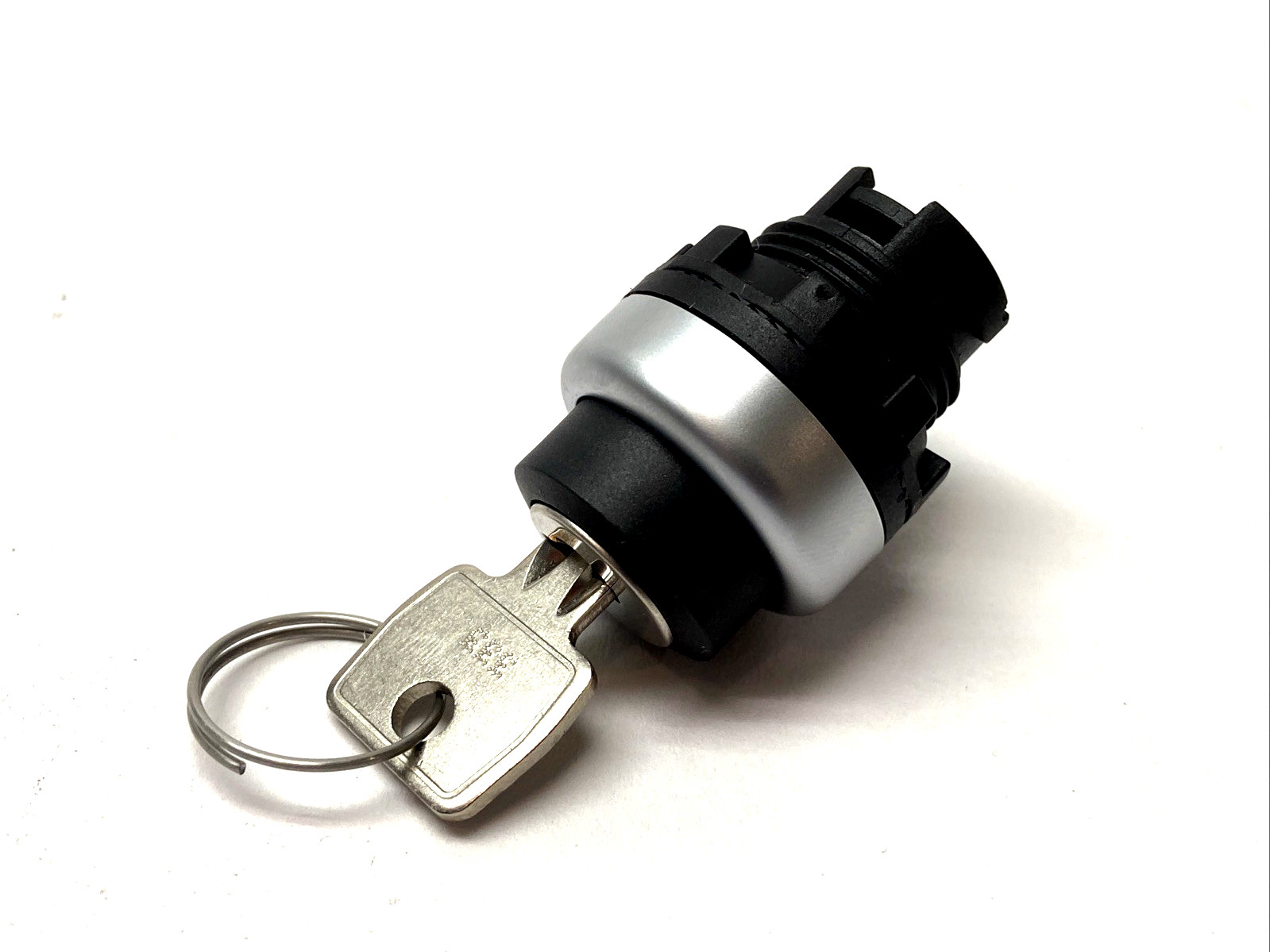 Pizzato E2 AC-DXBX1606 Keyed Selector Switch