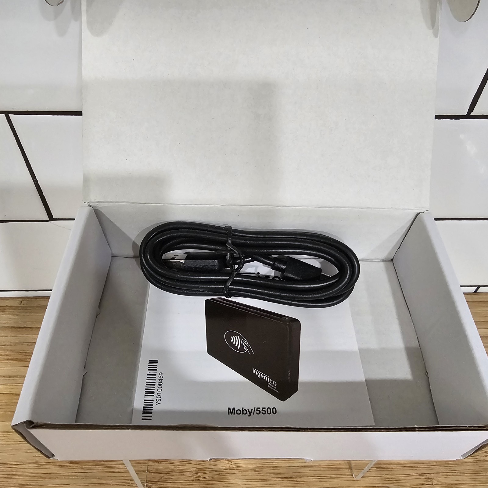 Ingenico Moby 5500 Mobile Card Reader
