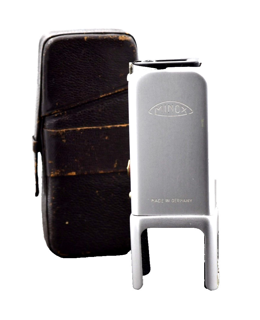 MINOX  Flash with Case, c-1958