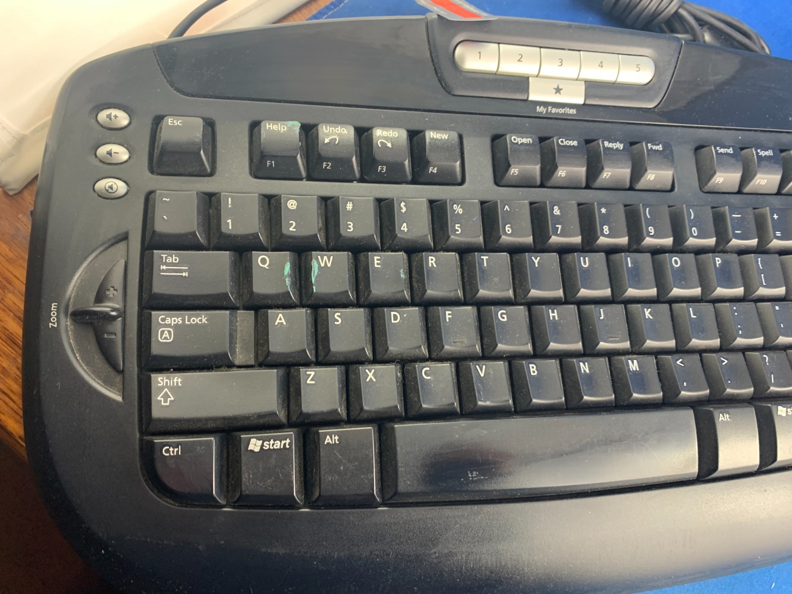 MICROSOFT Digital Media KEYBOARD USB Multimedia 1.0A Model 1031 Wired Black