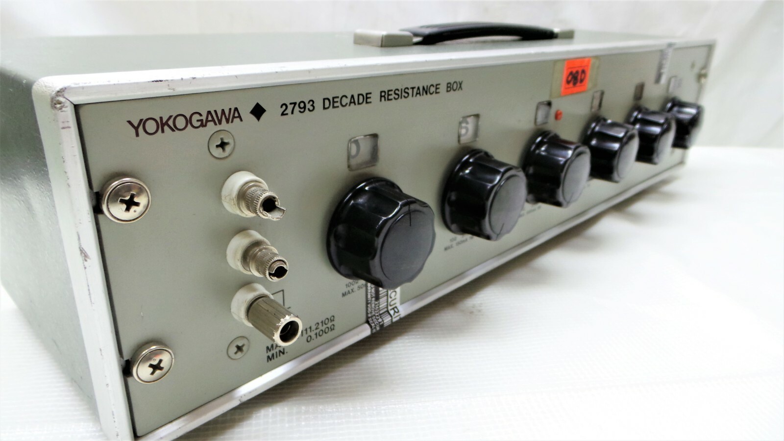 YOKOGAWA 2793 DECADE RESISTANCE BOX.
