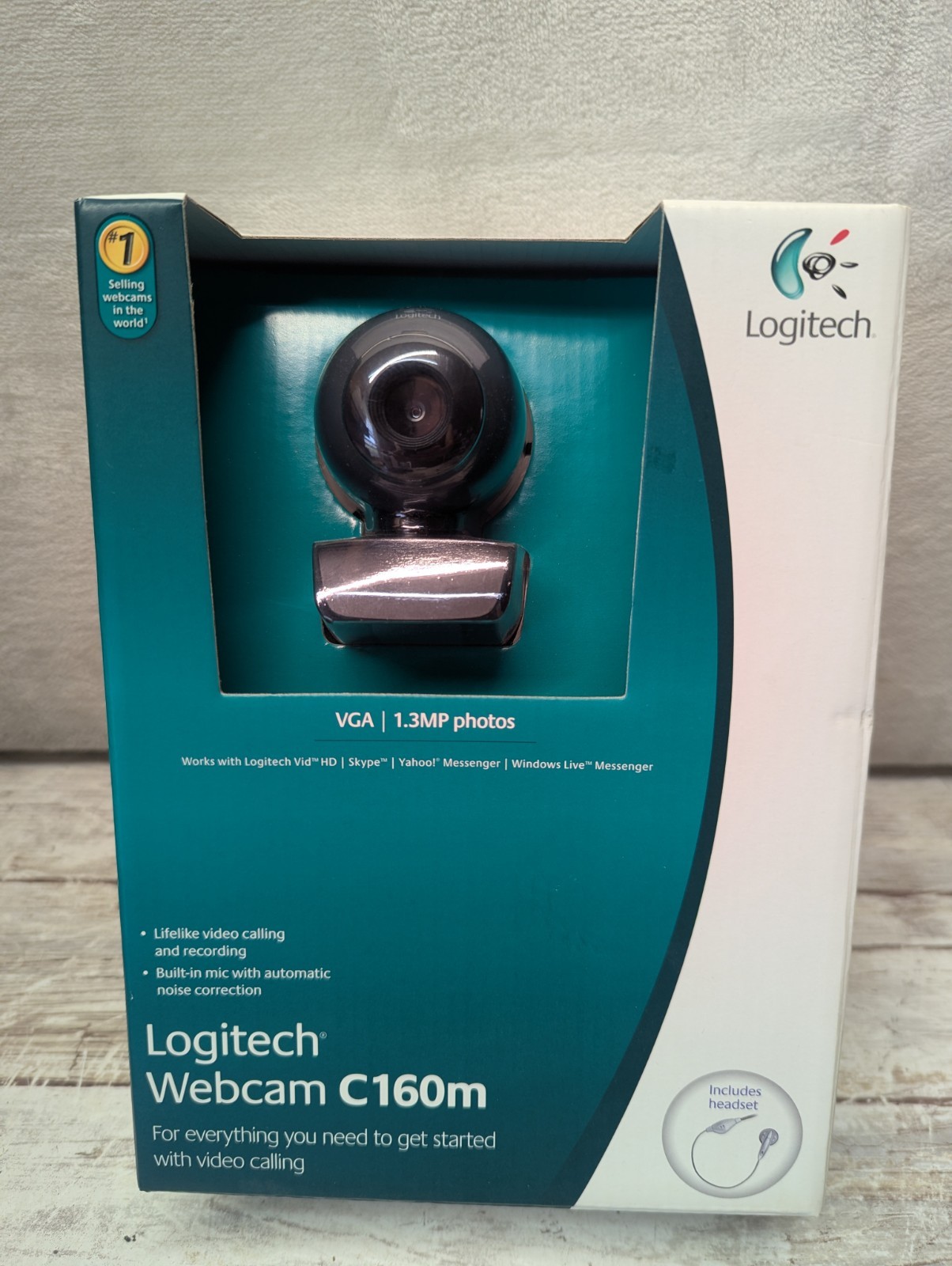 Logitech Webcam C160m New In Box VGA 1.3MP Photos Skype Yahoo & Windows Messenge