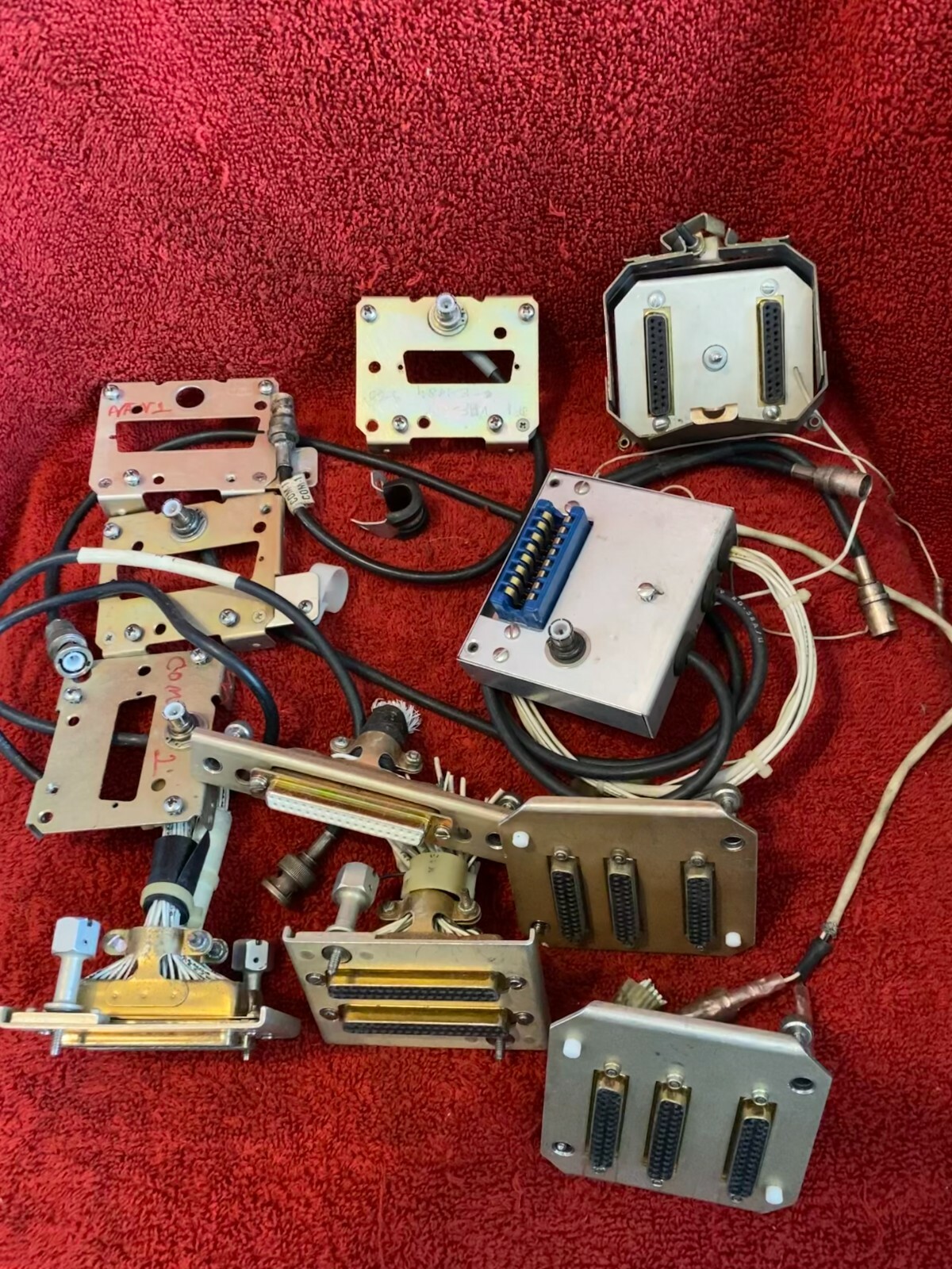 LOT OF AVIONICS BACKPLATES AND CONNECTORS