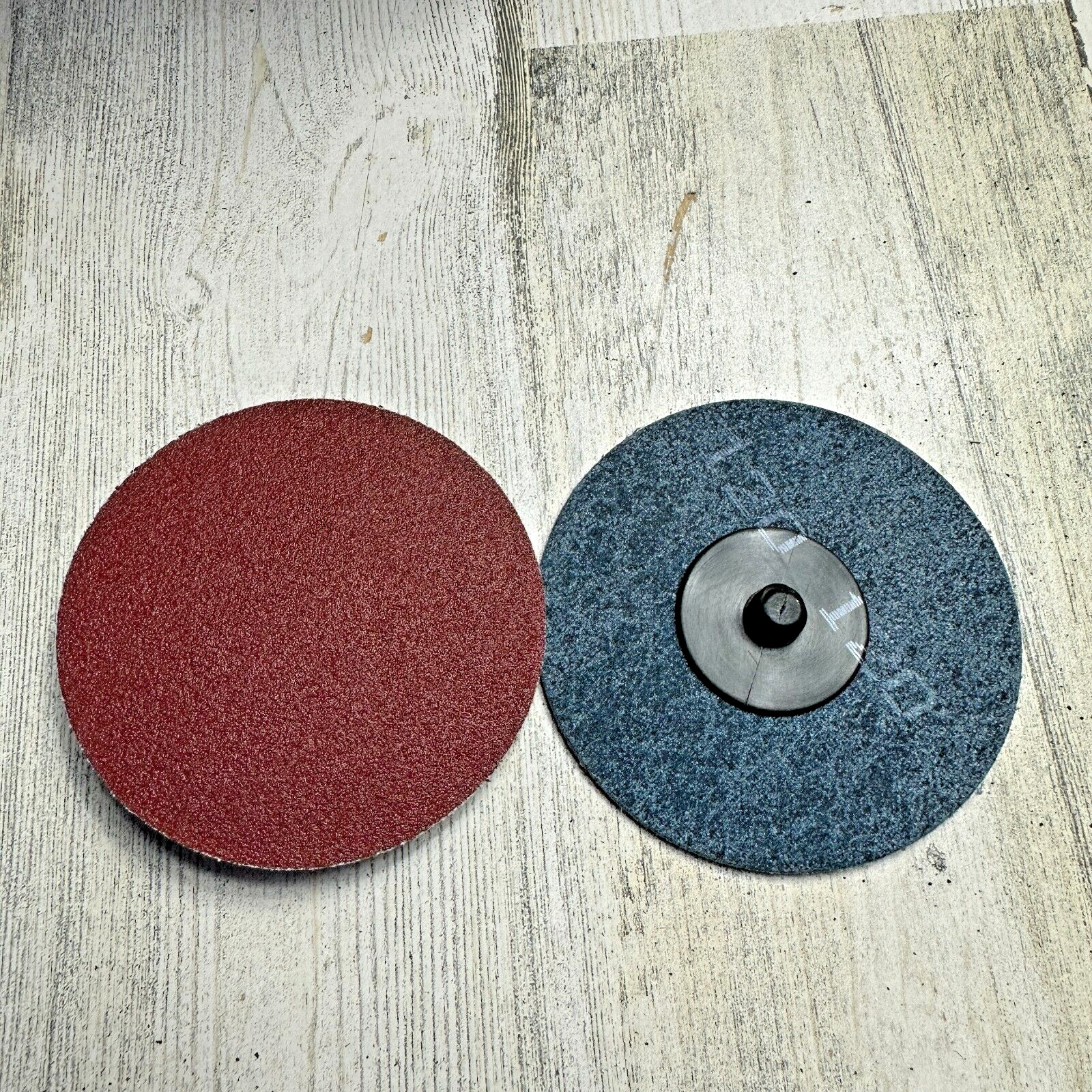 25 Pack ARC ABRASIVES 11-31668 Maxbak Quick Change Disc 3" 120G Type R