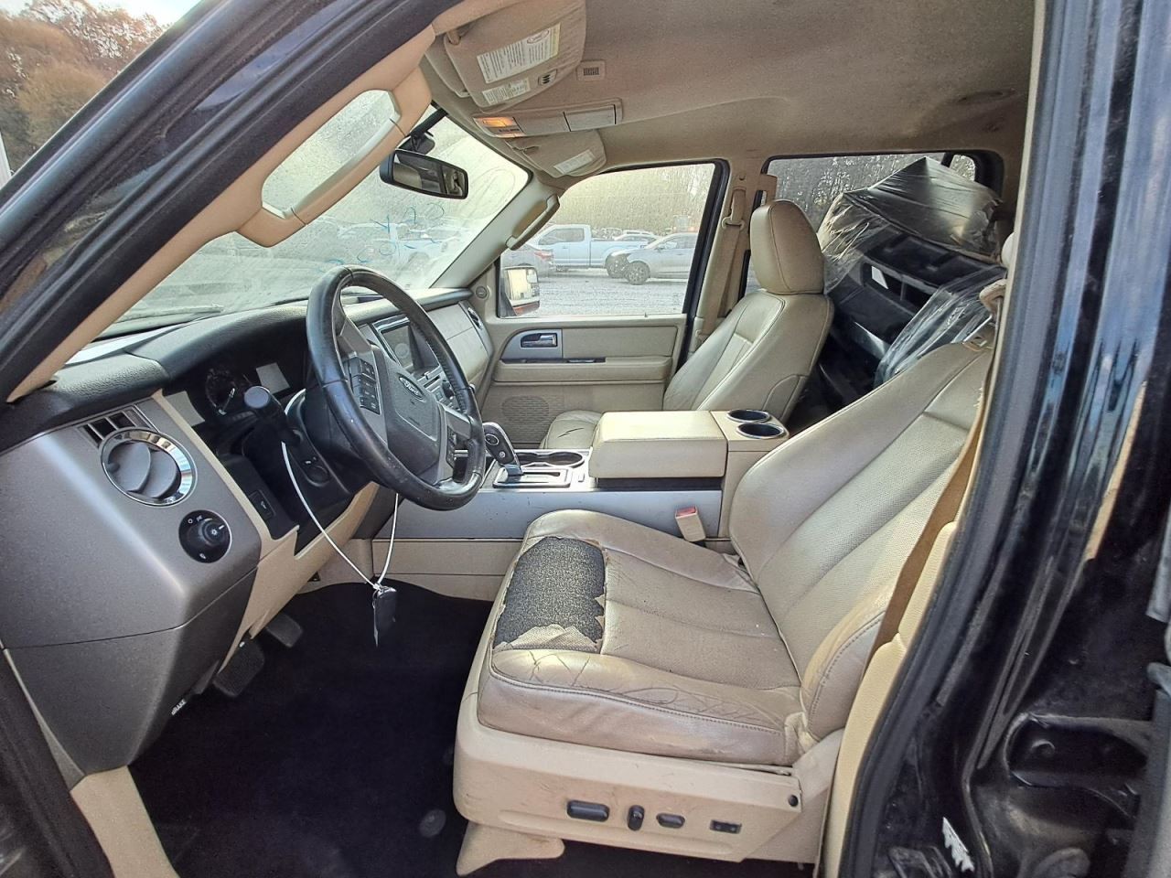 EXPEDITON 2016 Glove Box 4869680