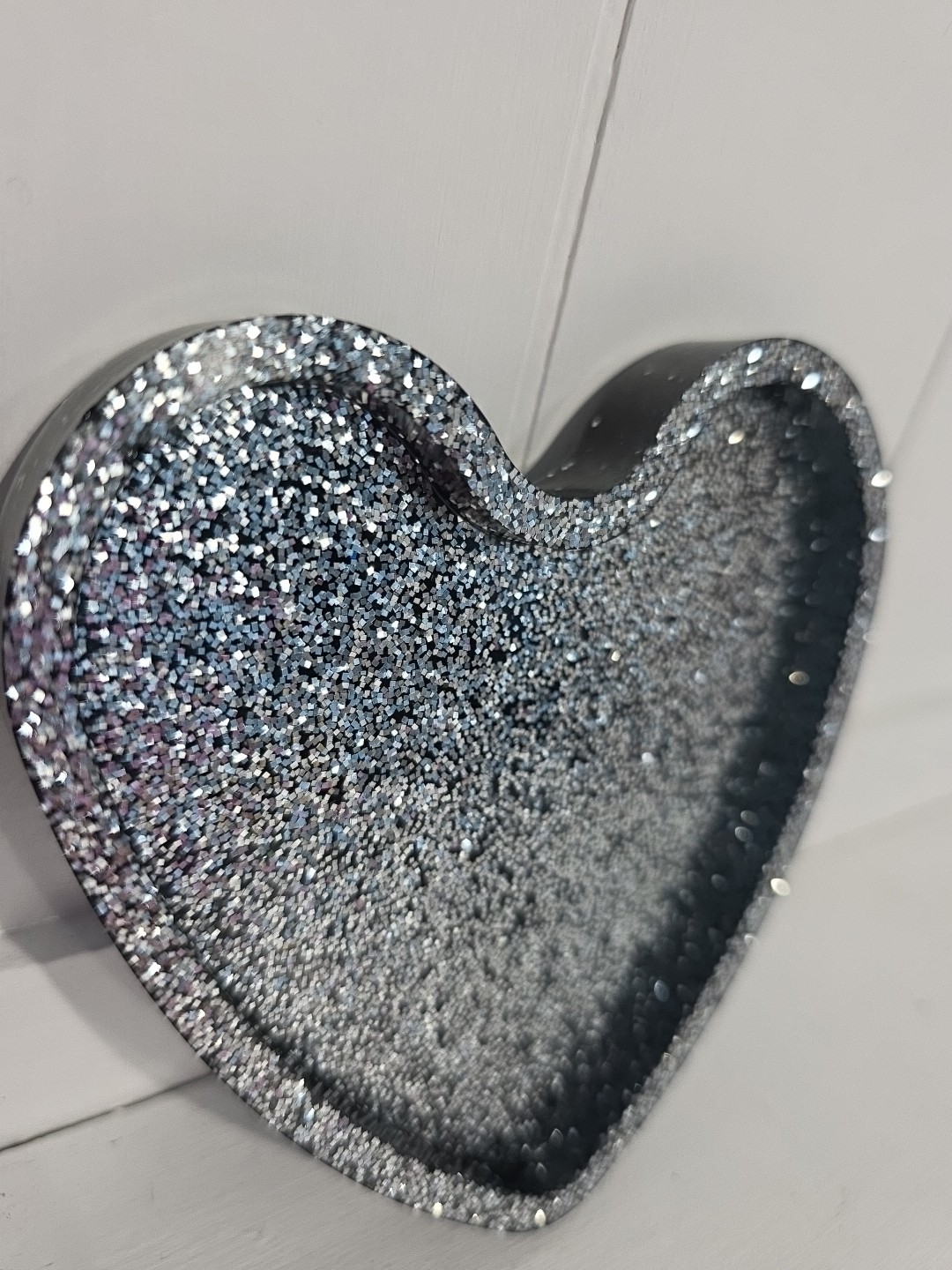 Heart New Black Silver Sparkled Epoxy Holder