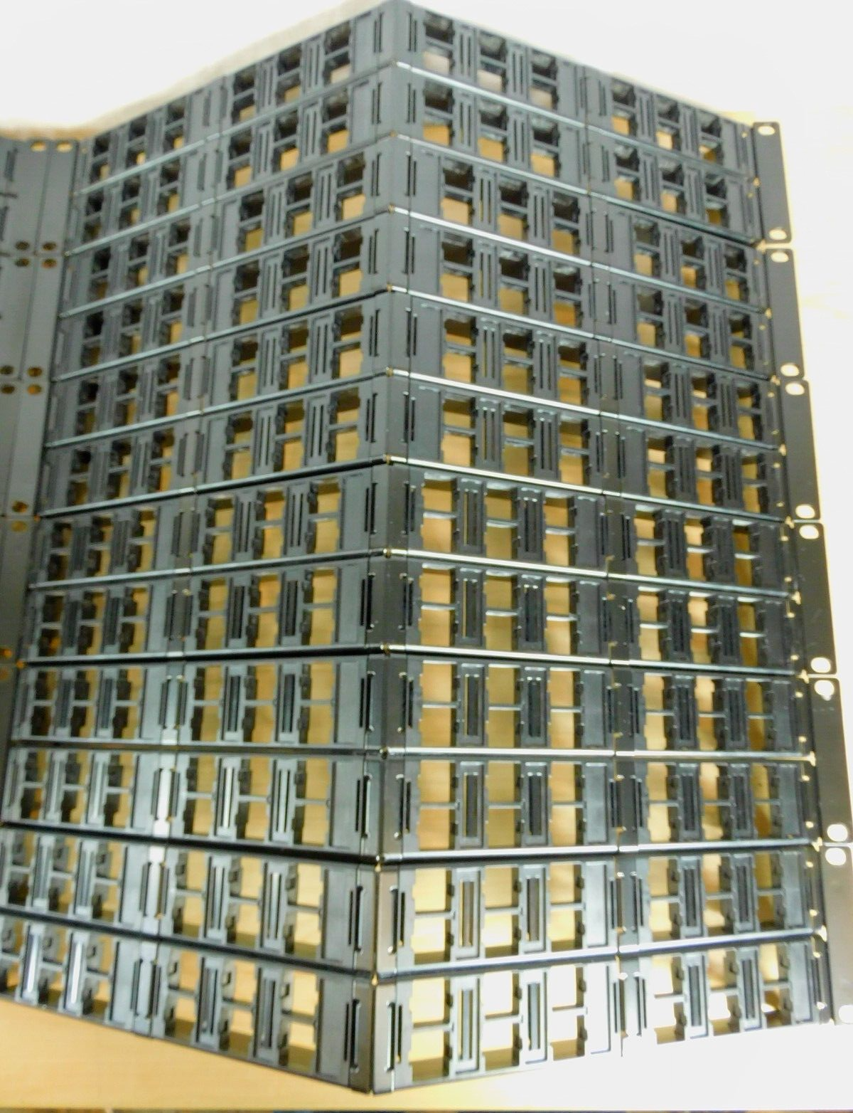 760207308 CPPA-UDDM-M-2U-48 Angled CommScope Patch Panels UNLOADED - LOT OF 12