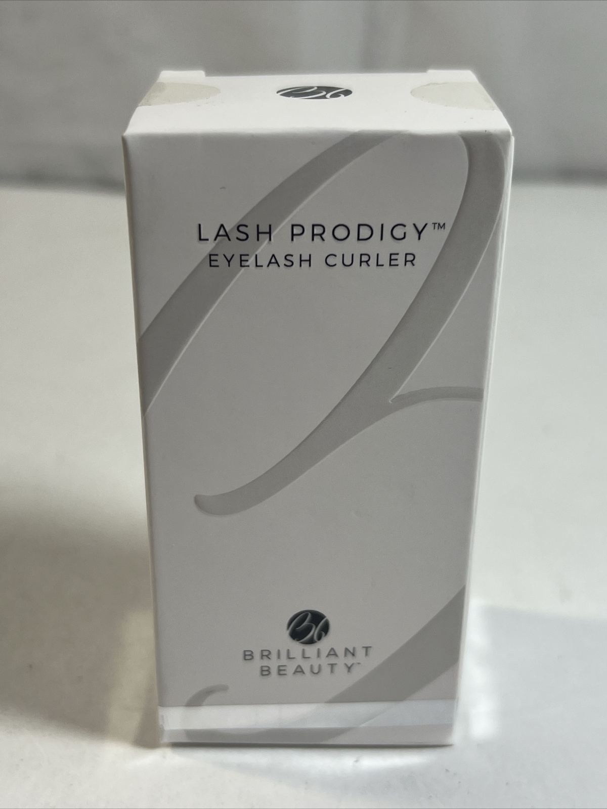 Brilliant Beauty Lash Prodigy Eyelash Curler Platinum - Sleek Design New Sealed