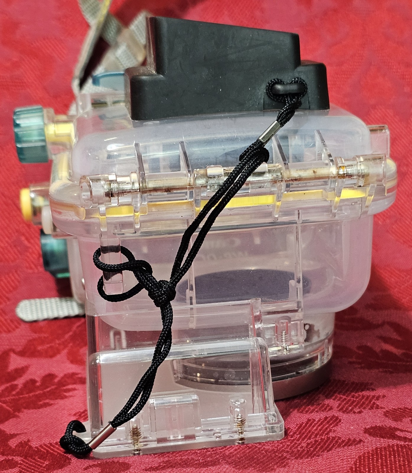 Canon WP-DC30 Waterproof Case 40M/130ft Housing for Powershot Camera Untested