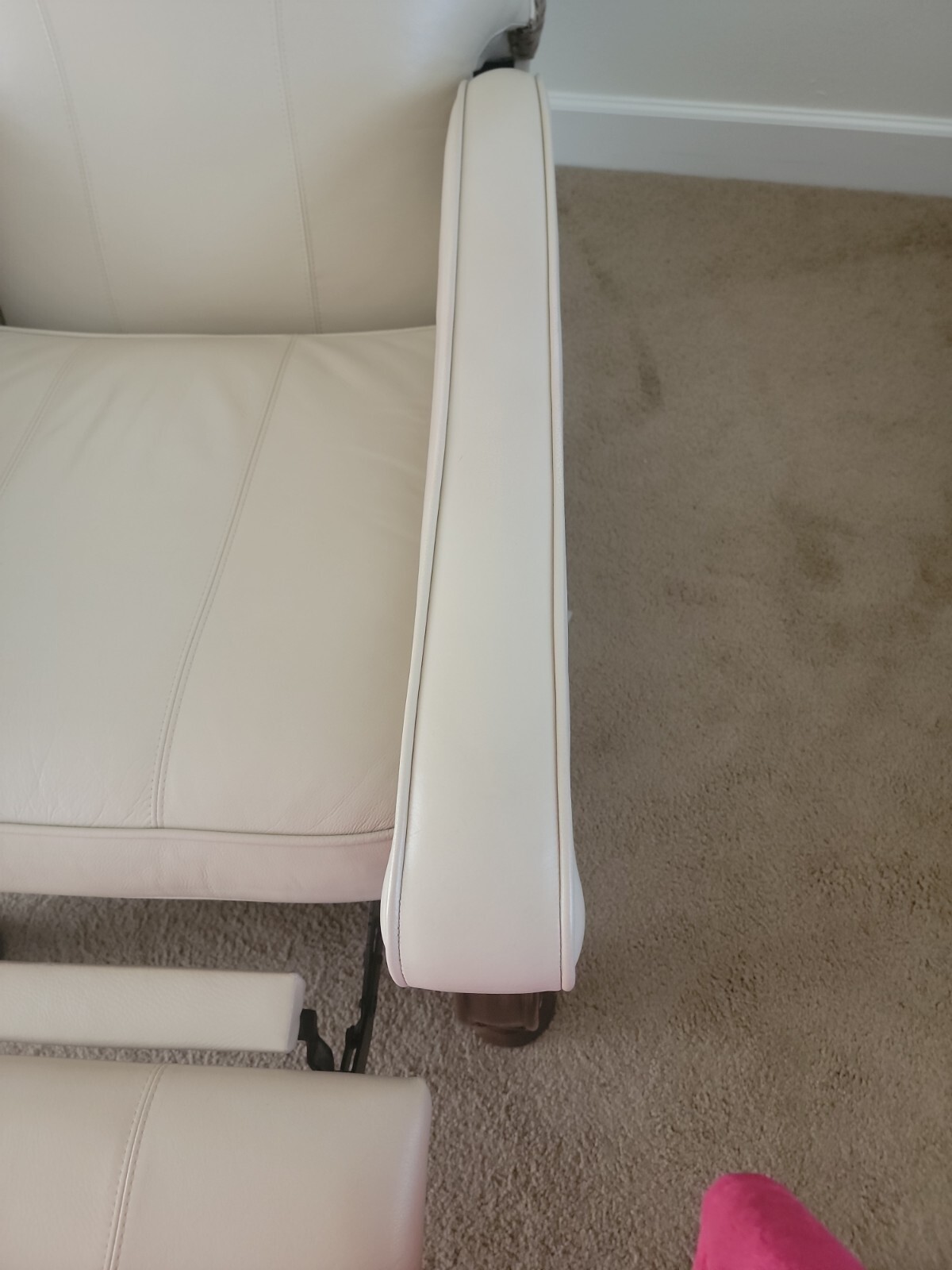 MotionCraft Leather Recliner