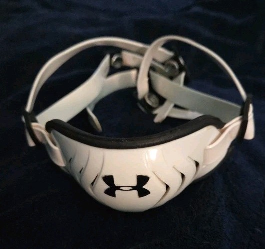 Under Armour Spotlight Adult Football Chinstrap