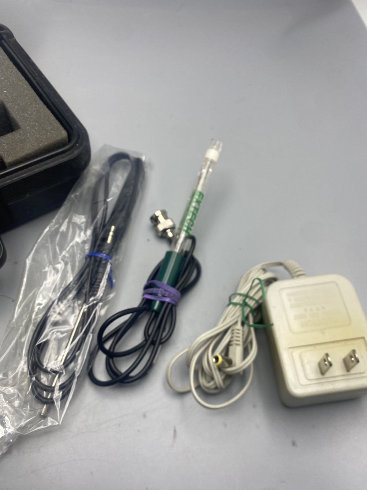 THE OYSTER 10 SERIES pH/mV EXTECH INSTRUMENTS TEMPERATURE METER**Pre-Owned**