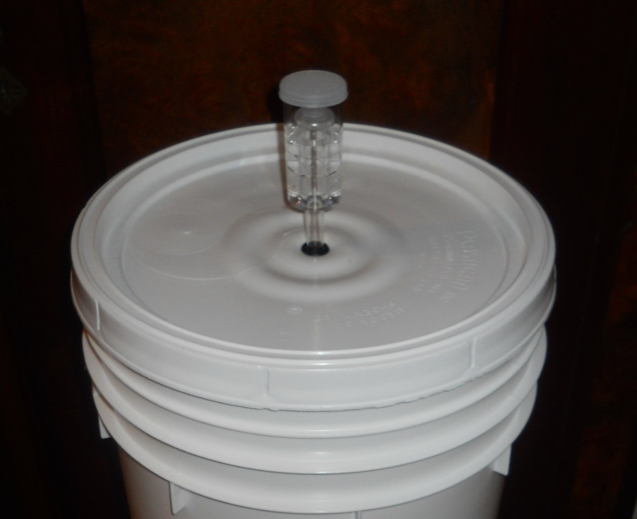 BUCKET 6.5 GALLON PRIMARY FERMENTER w/ LID+AIRLOCK HOME BREWING BEER WINE KIT