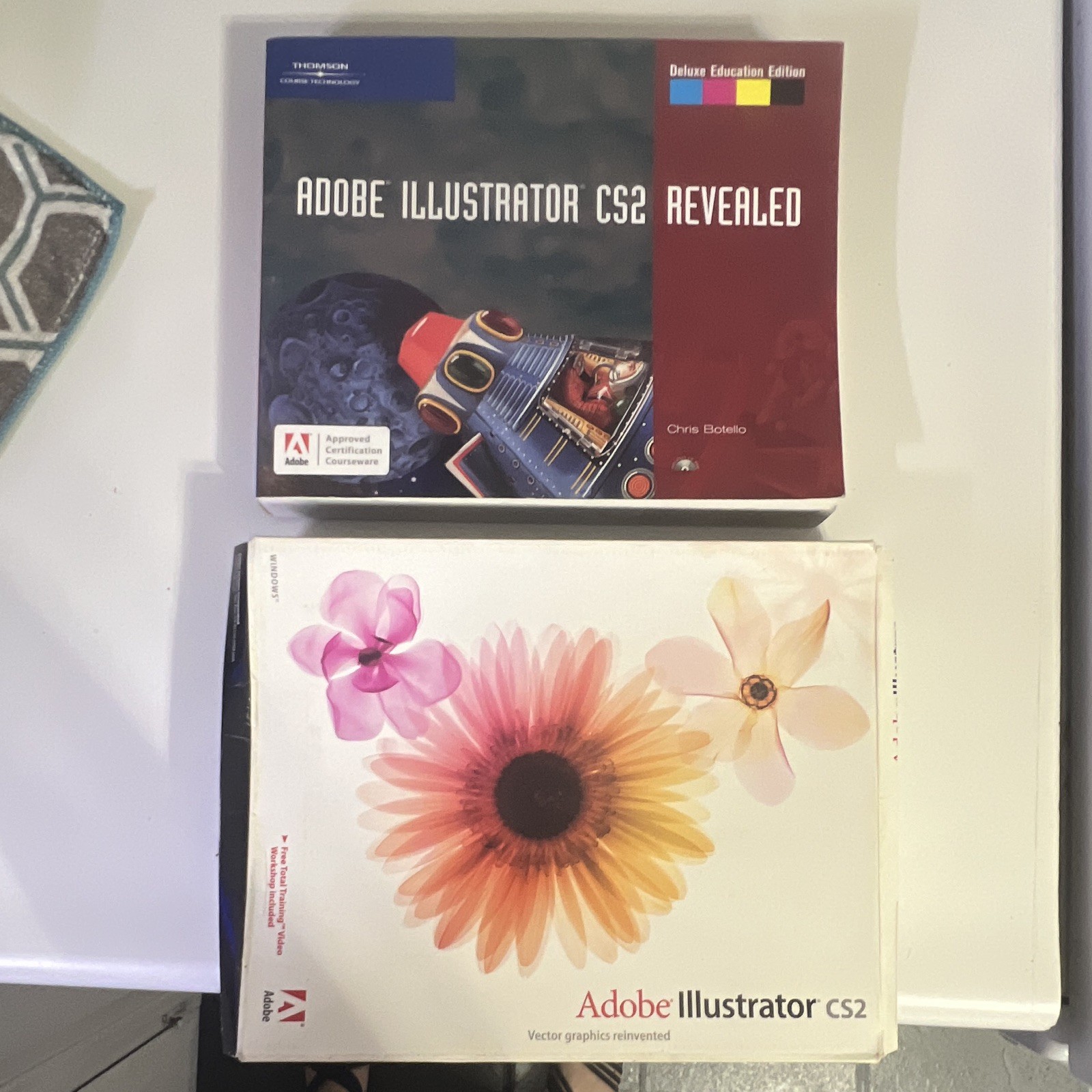 Adobe Illustrator CS2 Illustration Software CD w/ Manuals Total Training Win/Mac