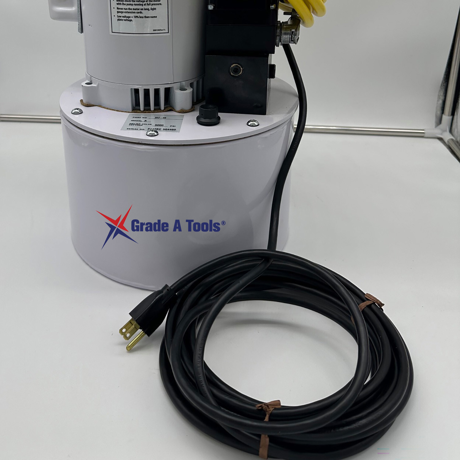Chief EZ Liner II Frame Machine Hydraulic Pump - 5 Ton Pull Power