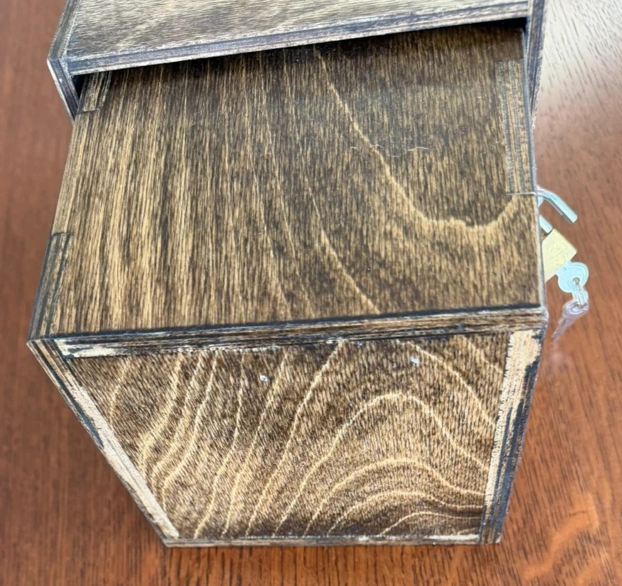 The Amazing Elder Box (Locking Model) Magic Mentalism Tricks