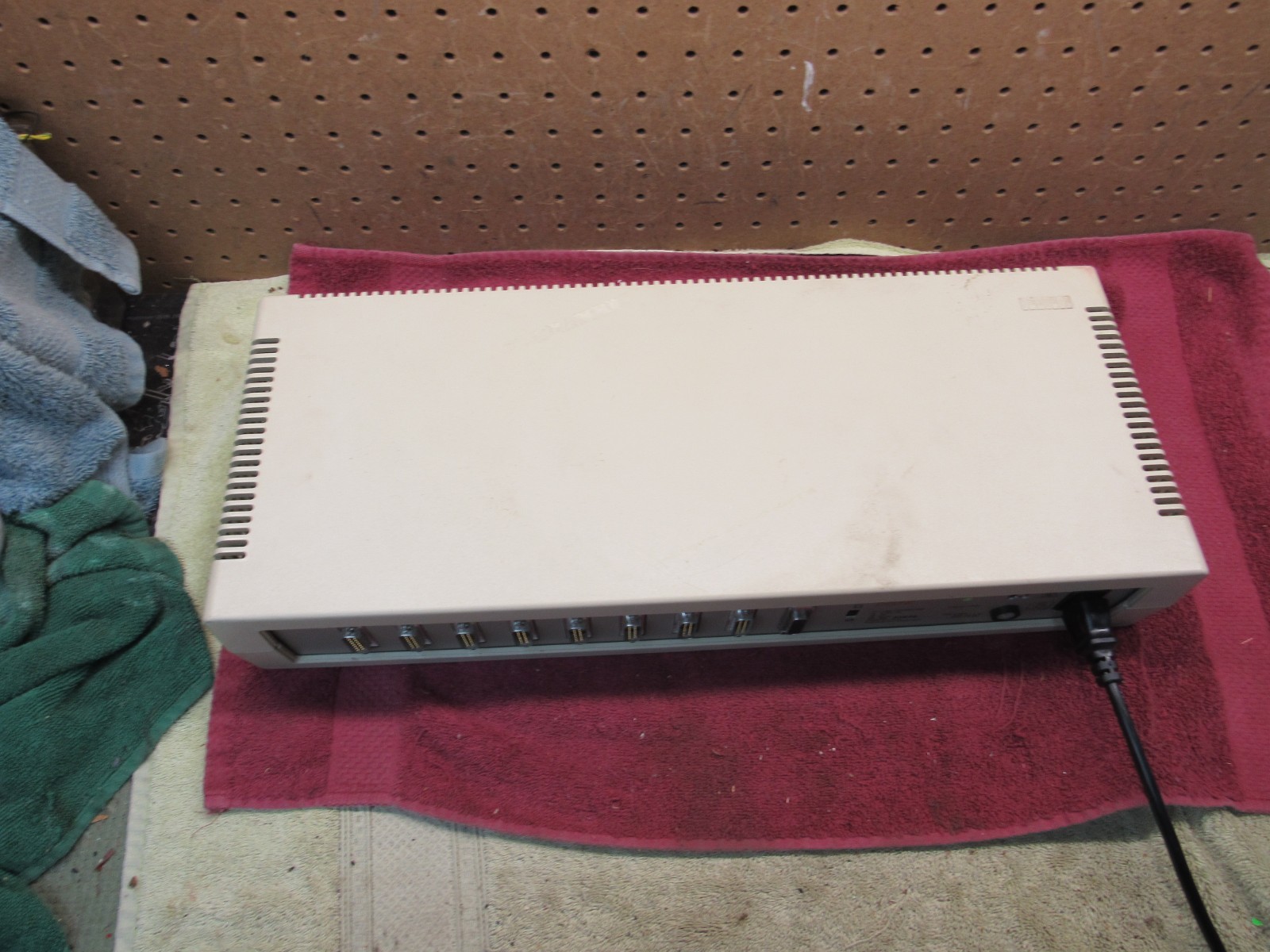 VINTAGE DIGITAL DELNI-BA NETWORK HUB