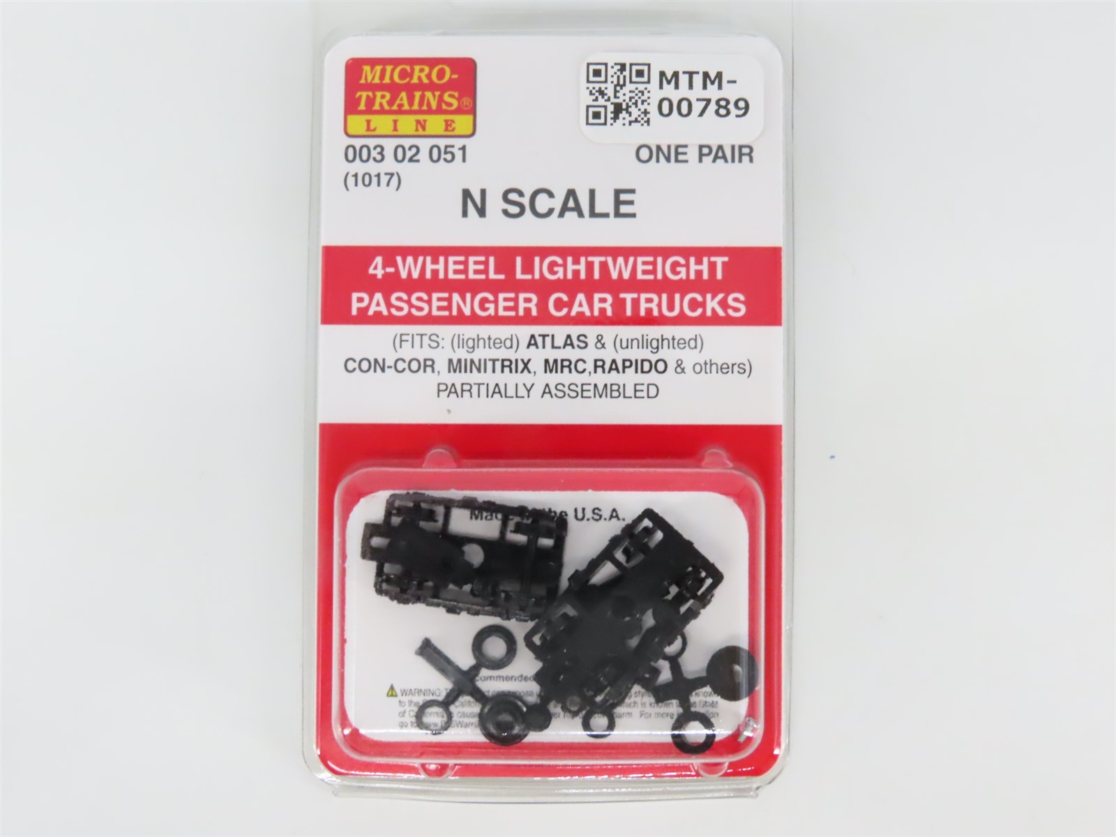 N Micro-Trains MTL 00302051 (1017) 4-Wheel Lightweight Passenger Trucks - 1 Pair