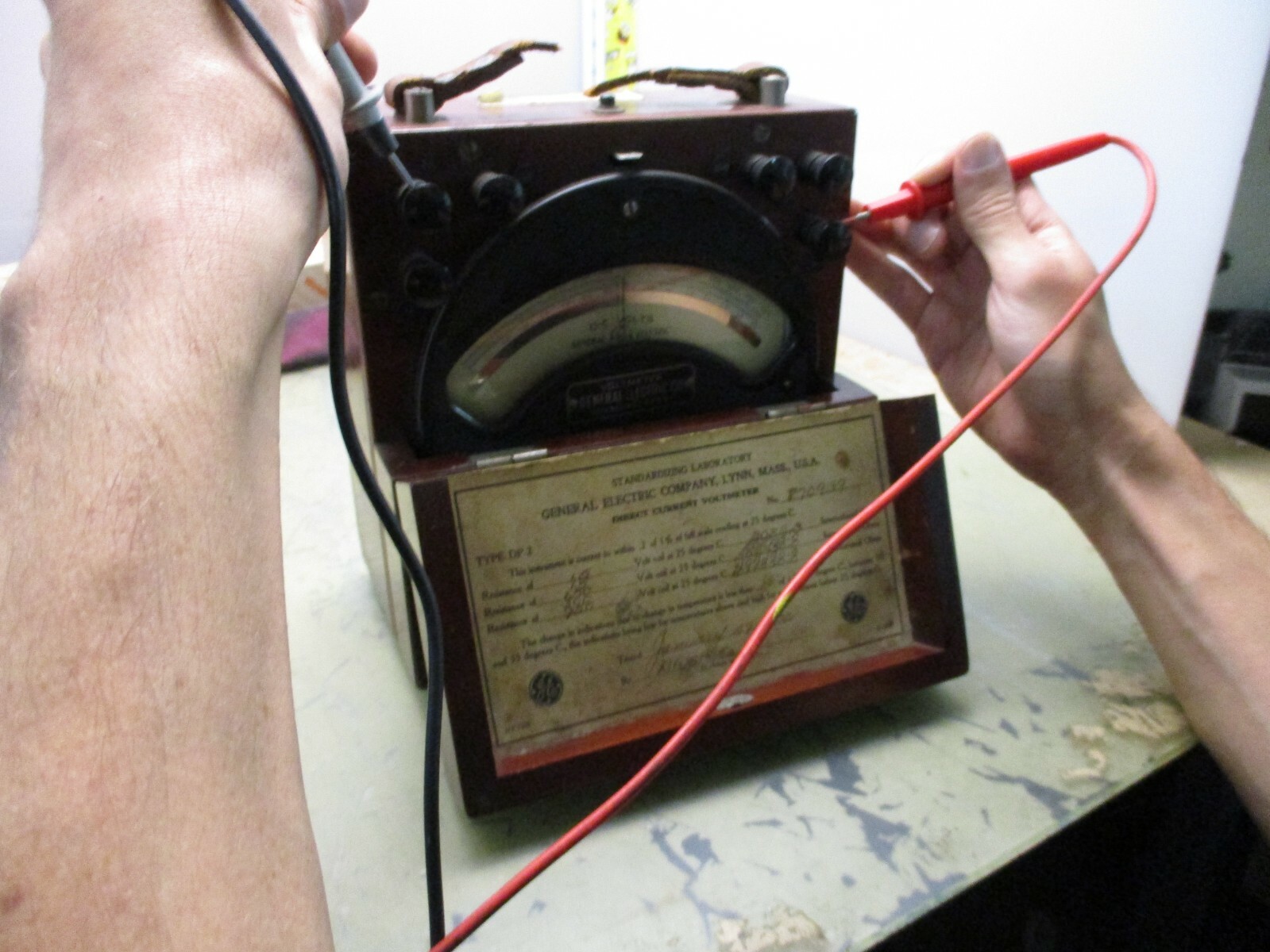 vintage 1932 general electric voltmeter dp-2 [3*D-23]
