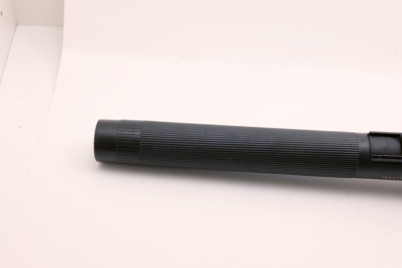 Streamlight 20XP LED Flashlight Handheld For Parts Not Working