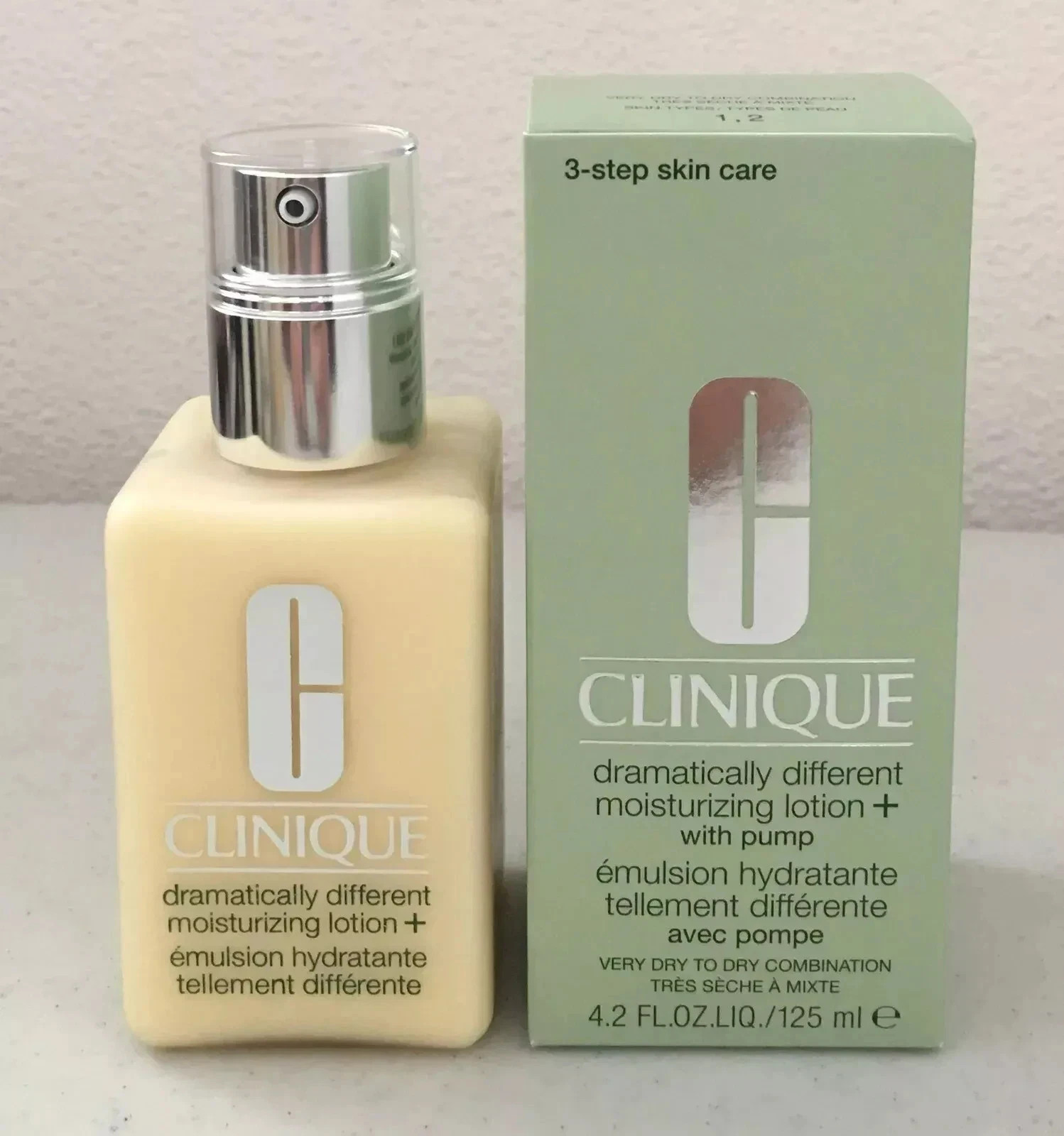 Clinique Dramatically Different Moisturizing Lotion With Pump 4.2oz/125ml NWOB