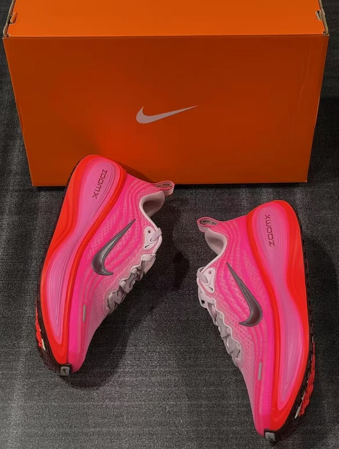 Nike Vomero Plus Hyper Pink Bright Crimson Women's Size HV8154-604