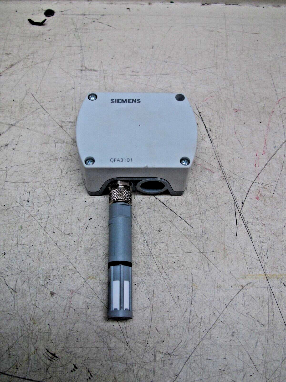 Siemens Outdoor Relative Humidity Room Sensor P/N: QFA3101 FREE SHIPPING