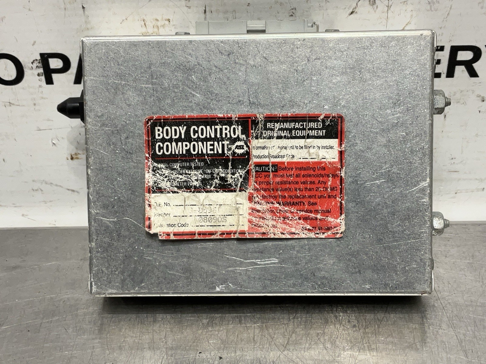 1988-1989 Buick Reatta Power Supply Module Body Control Component OEM