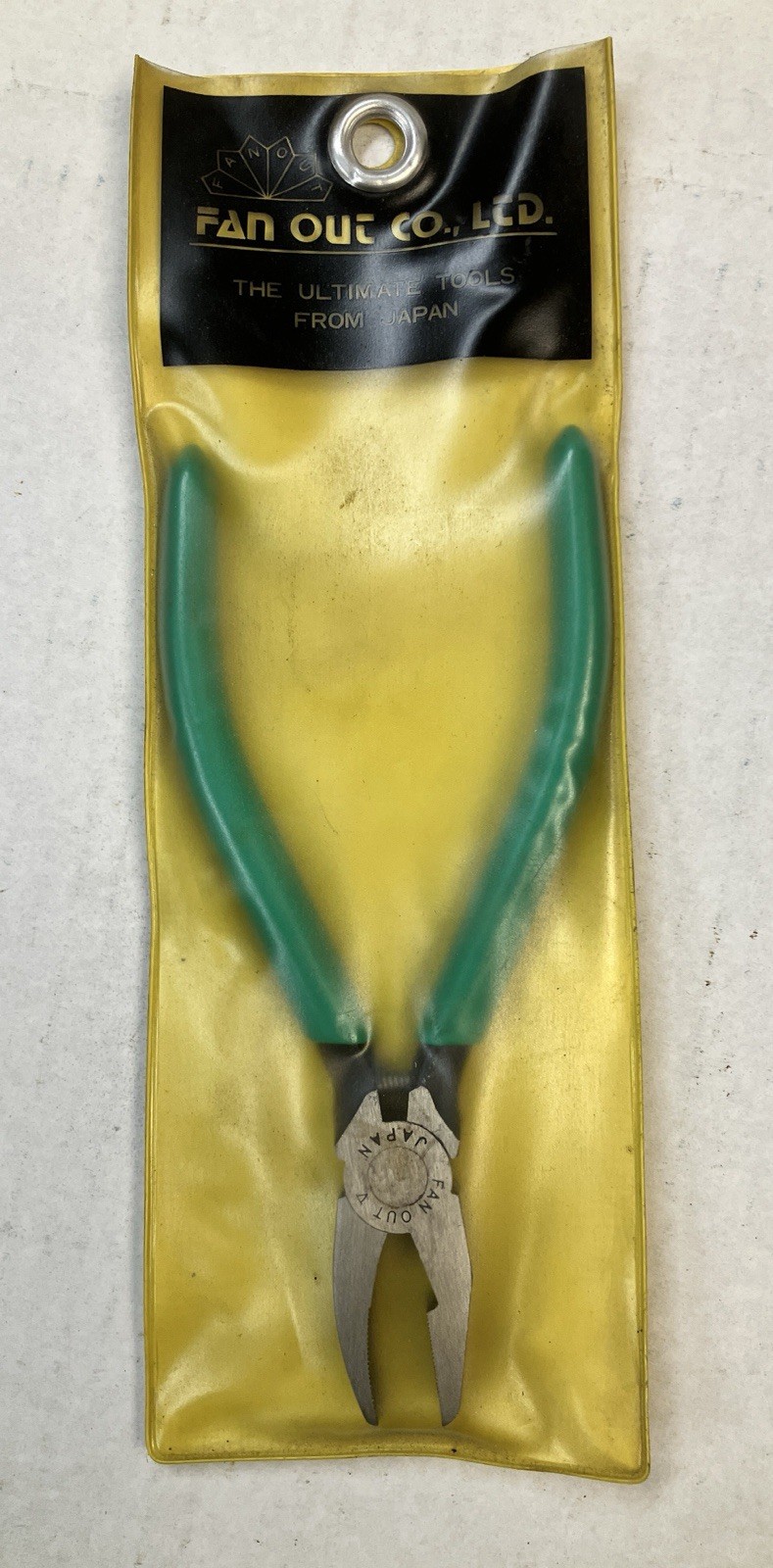 SLIGHTLY USED STAIN GLASS GROZER/ BREAKING PLIERS BY THE FAN OUT Co Of JAPAN