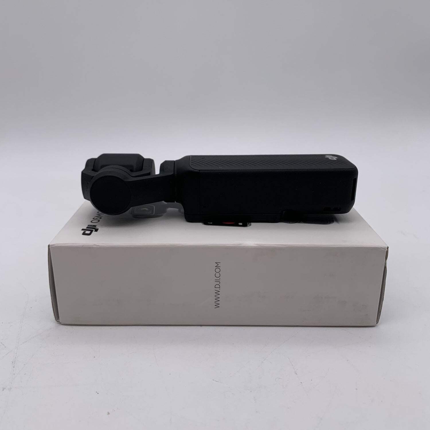 DJI Osmo Pocket 3 9.4MP 3-Axis Gimbal Camera PP-101