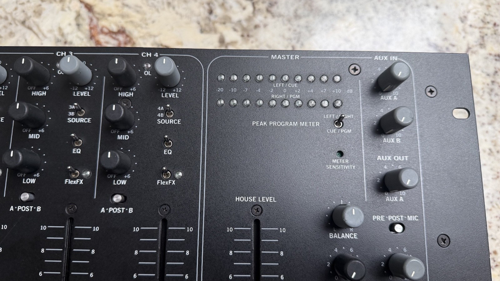 Rane MP44 Serviced. end clean excellent condition 100% Satisfaction