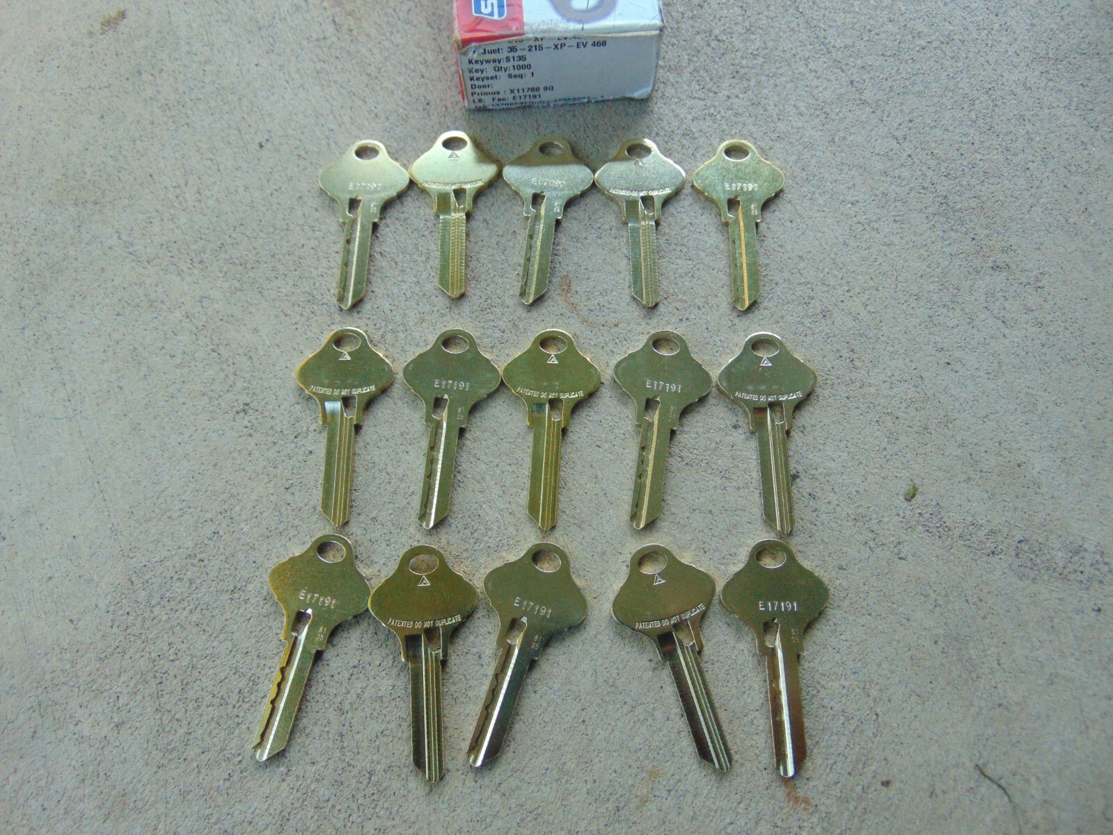 15  KEYS   EVEREST PRIMUS SCHLAGE S135  KEYS UNCUT    LOCKSMITH