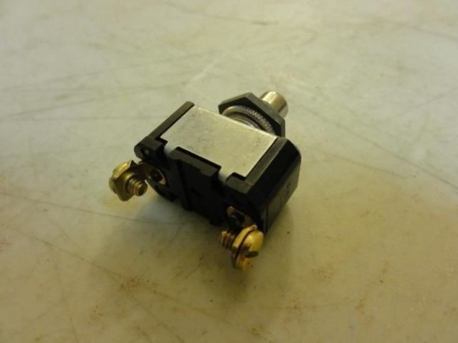 199429 New-No Box; MFG- 748 Safety Switch