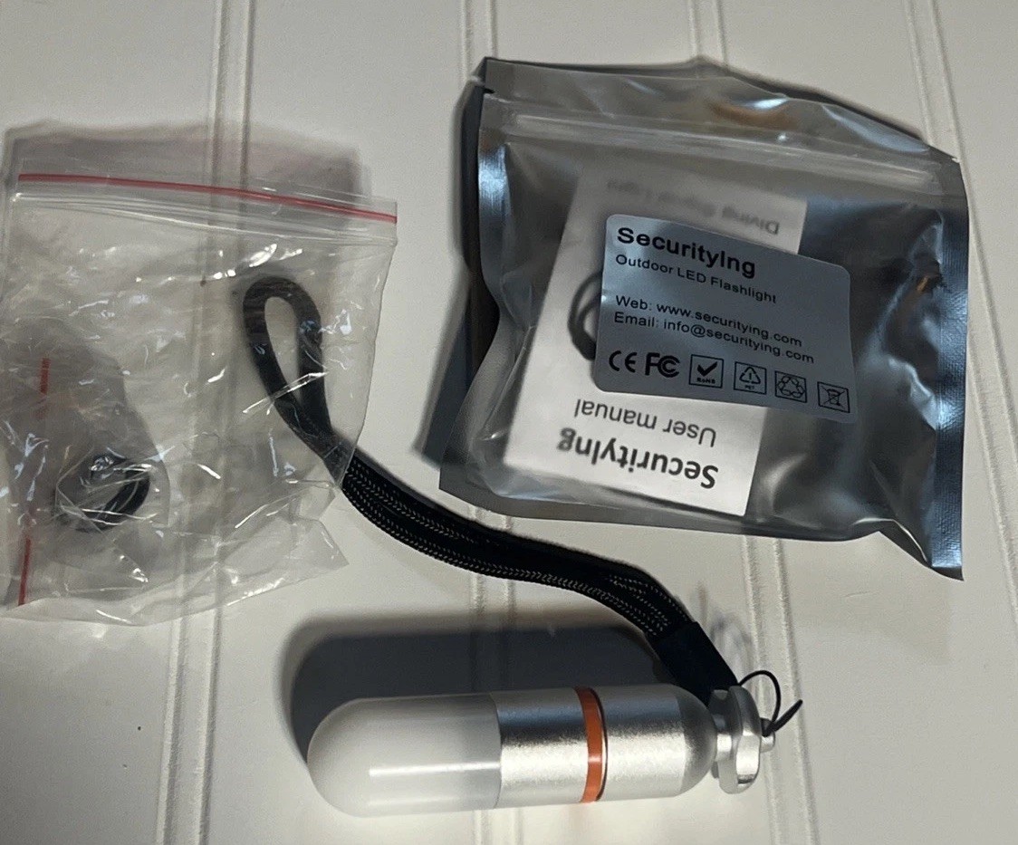 OrcaTorch SD01 Pro Dive Beacon New