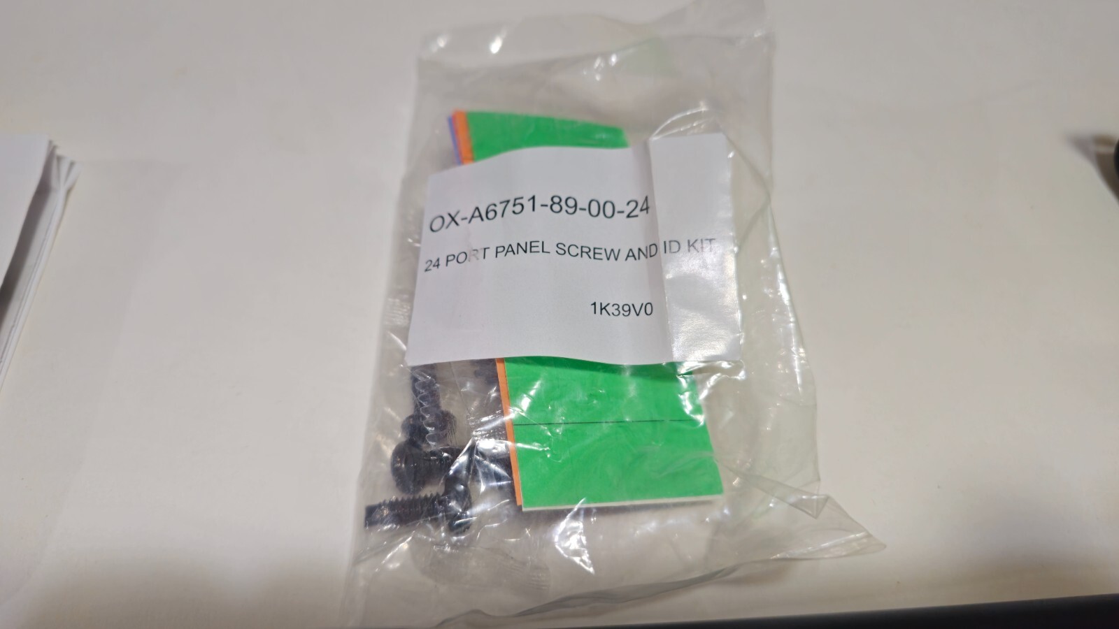 Leviton 24 Port Cat 5e 1U Rack Mount Patch Panel Punch Down 256-5G596-U24
