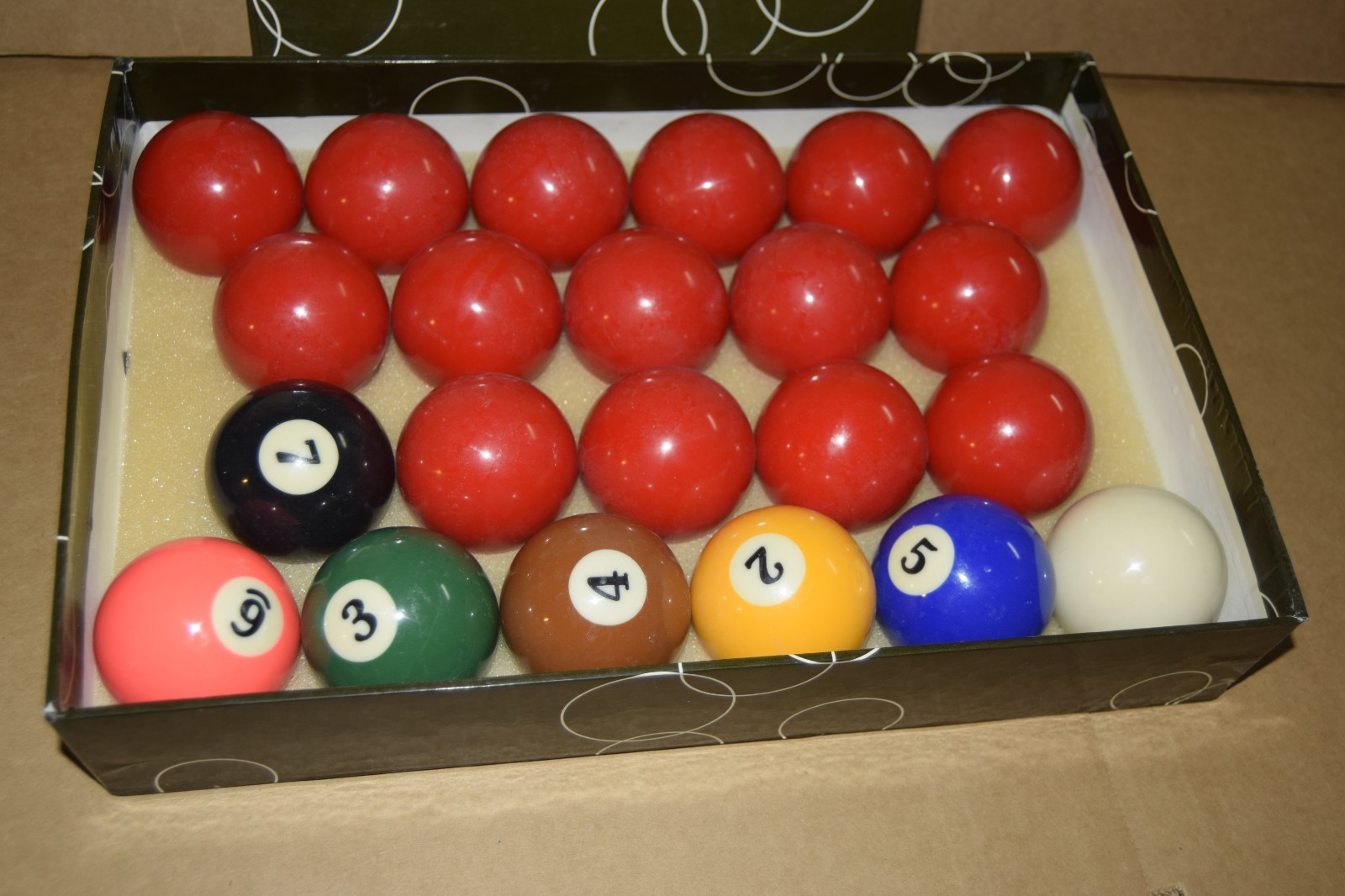 Vintage! Snooker Pool Ball Set - 2"