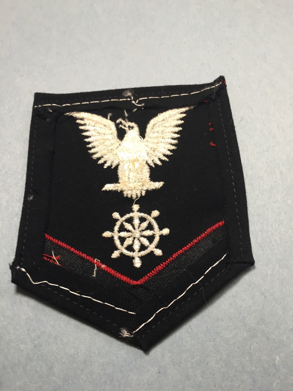 US Navy - Quartermaster Rate 3rd class Patch (Male size) Eagle facing Right