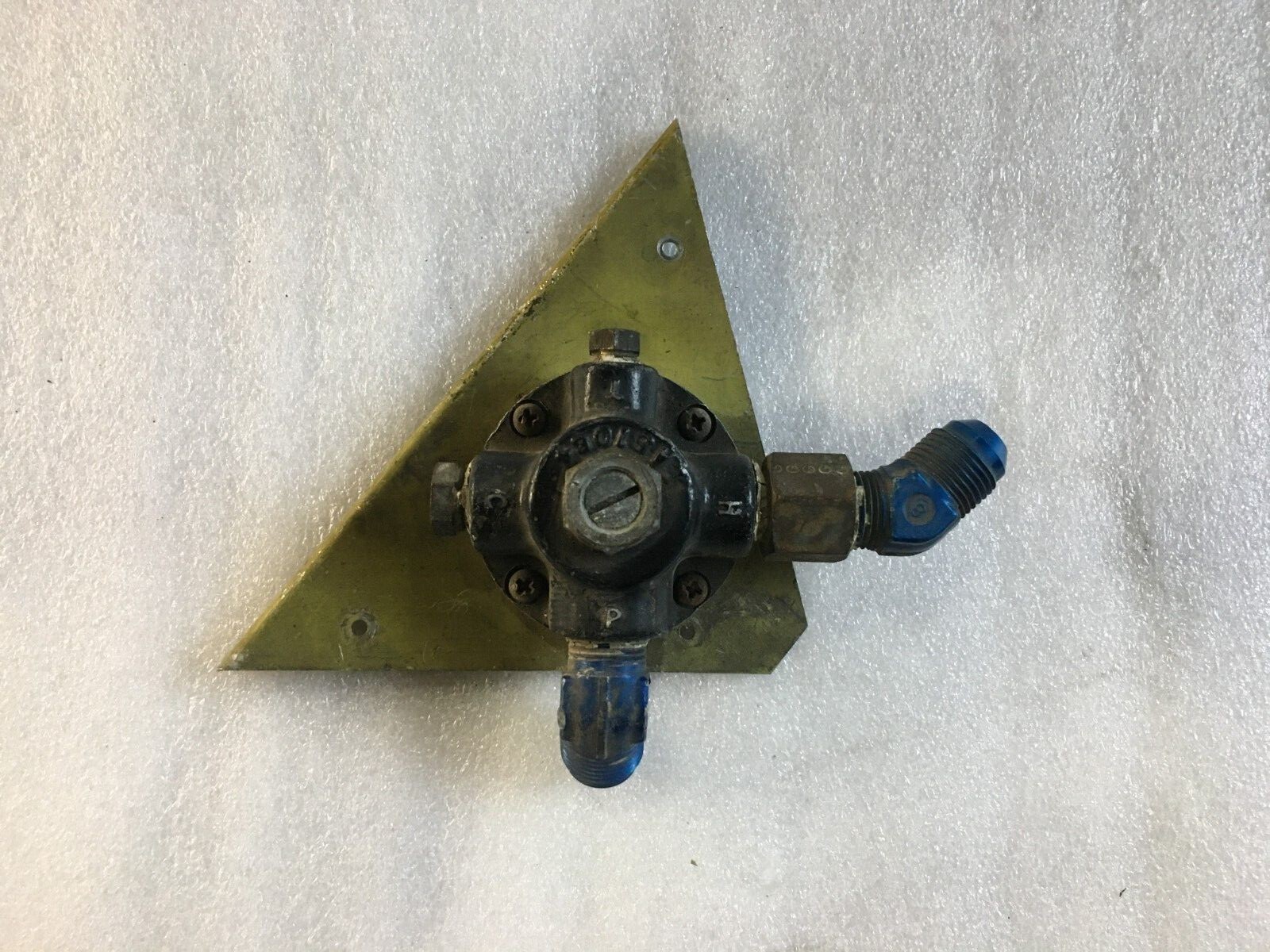 Piper Aircraft Valve Assembly Plate P/N EA51064