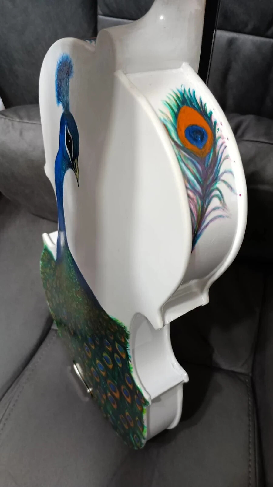 PEACOCK HAND-PAINTED SOLID SPRUCE TOP MAPLE BACK/SIDES VIOLIN 4/4