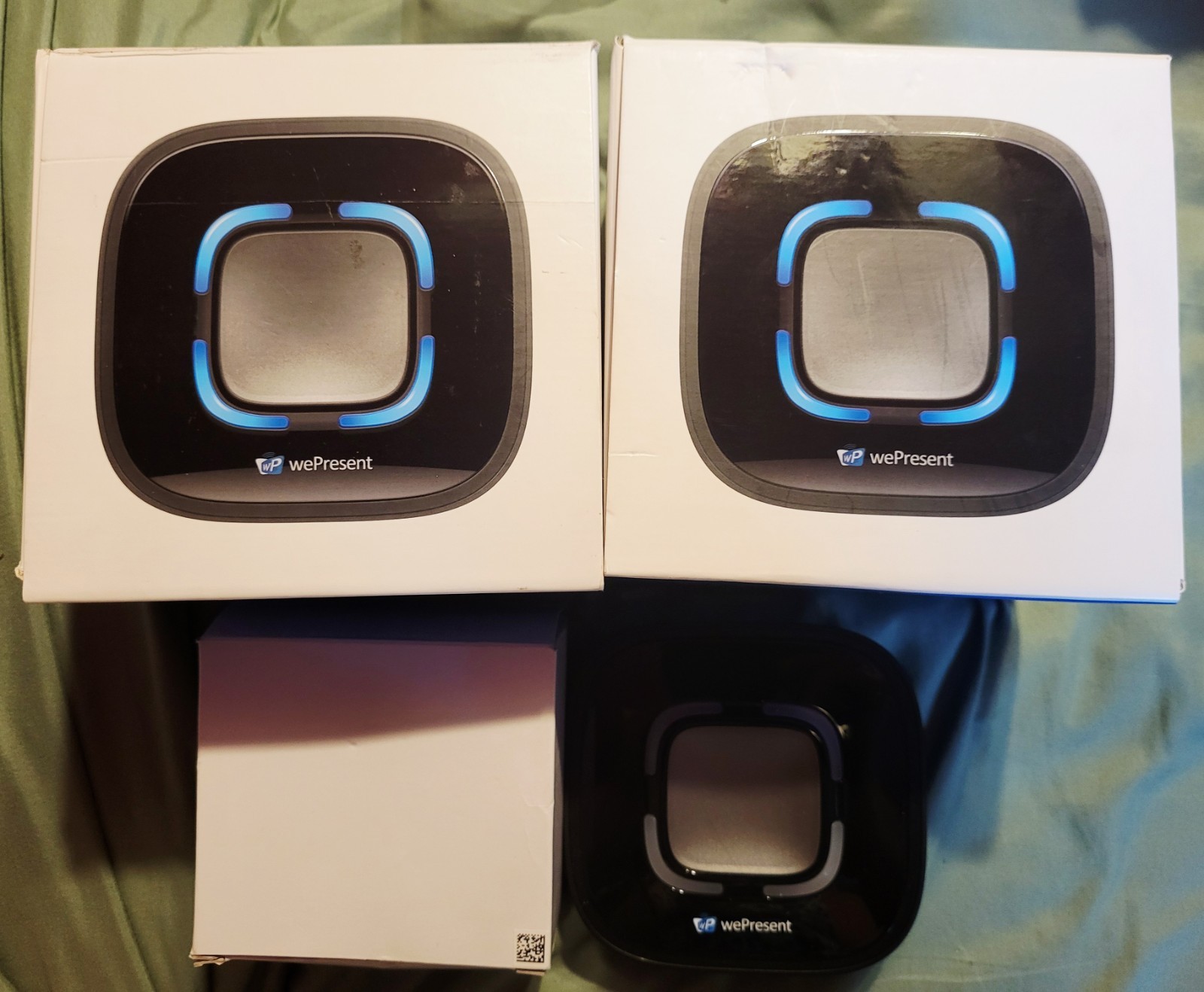 3 WePresent SharePod Wireless Presentation HDMI Adapter
