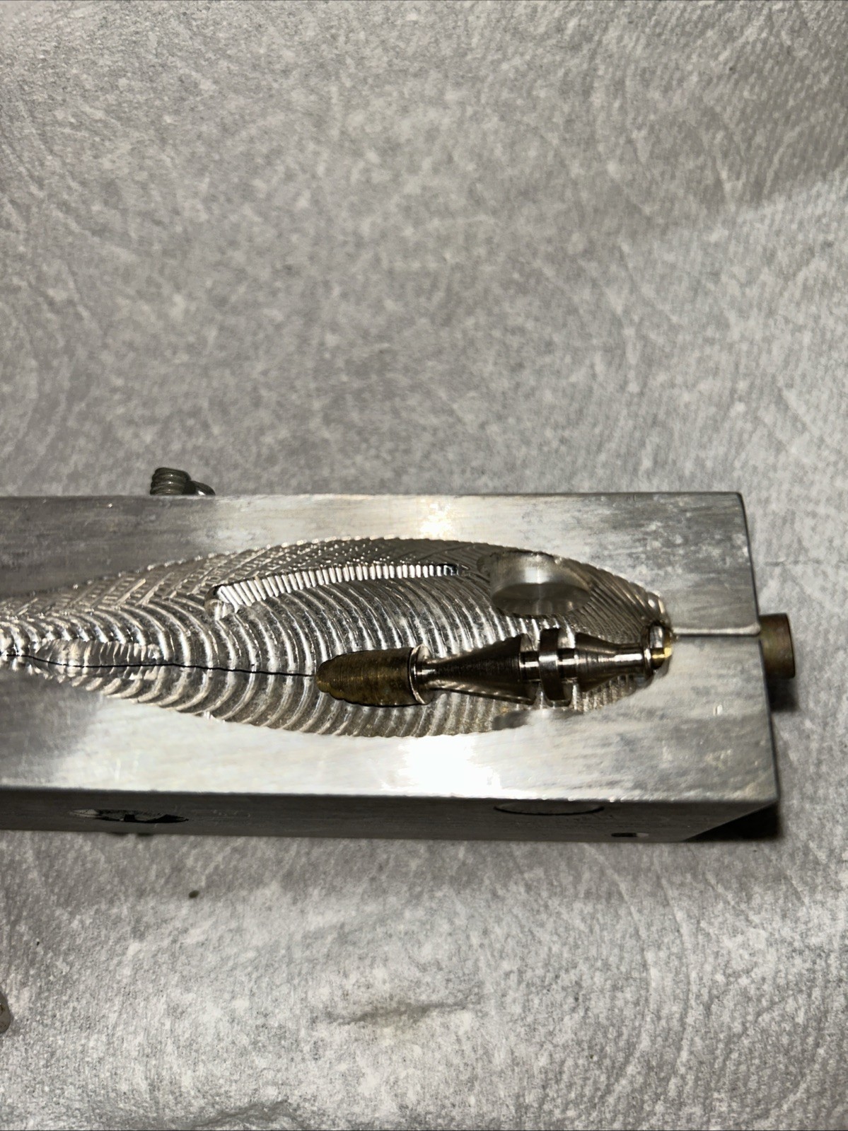 Swimbait Mold - Line Thru, Basstackle 5” Fat Line Thru. Uses BTS Inserts *LOOK*
